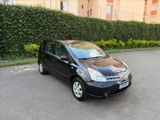 NISSAN LIVINA 1.6 16V FLEX 4P MANUAL NISSAN LIVINA 1.6 16V FLEX 4P MANUAL